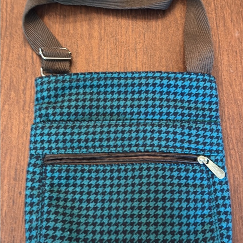 Stylish Blue and Black Thirty One Brand Purse